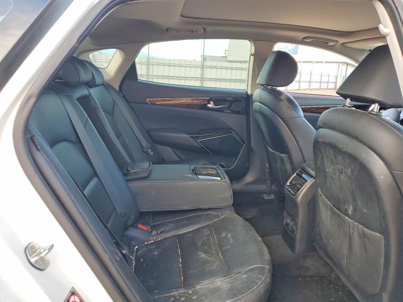 Photo 10 from auction – 2017 KIA CADENZA with VIN KNALC4J17H5069105