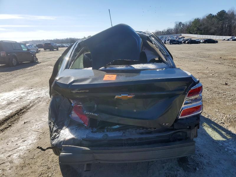 Photo 6 from auction – 2020 CHEVROLET SONIC with VIN 1G1JD5SB7L4104270