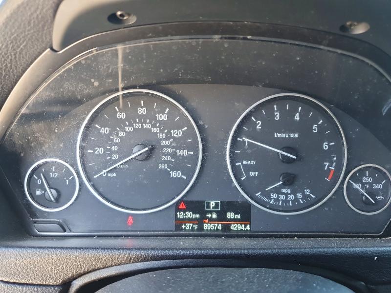 Photo 9 from auction – 2016 BMW 320 with VIN WBA8E5G58GNT94683