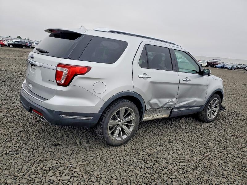 Photo 3 from auction – 2018 FORD EXPLORER L with VIN 1FM5K8F82JGA70499