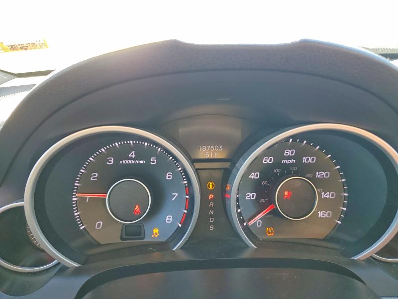 Photo 9 from auction – 2011 ACURA TL with VIN 19UUA8F27BA007807