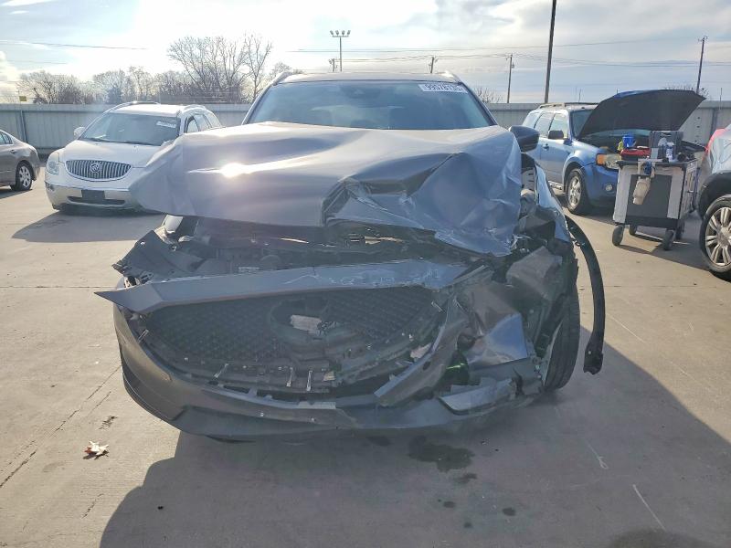 Photo 5 from auction – 2018 MAZDA CX-5 TOURI with VIN JM3KFACM6J1348660