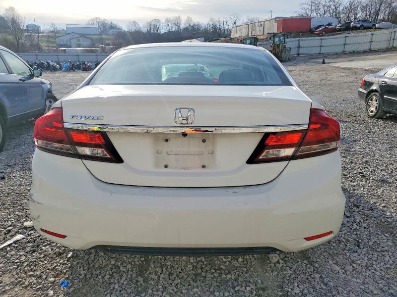 Photo 6 from auction – 2014 HONDA CIVIC LX with VIN 19XFB2F58EE003956