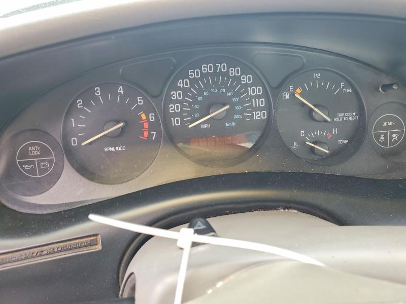 Photo 9 from auction – 2000 BUICK REGAL LS with VIN 2G4WB55K1Y1337784