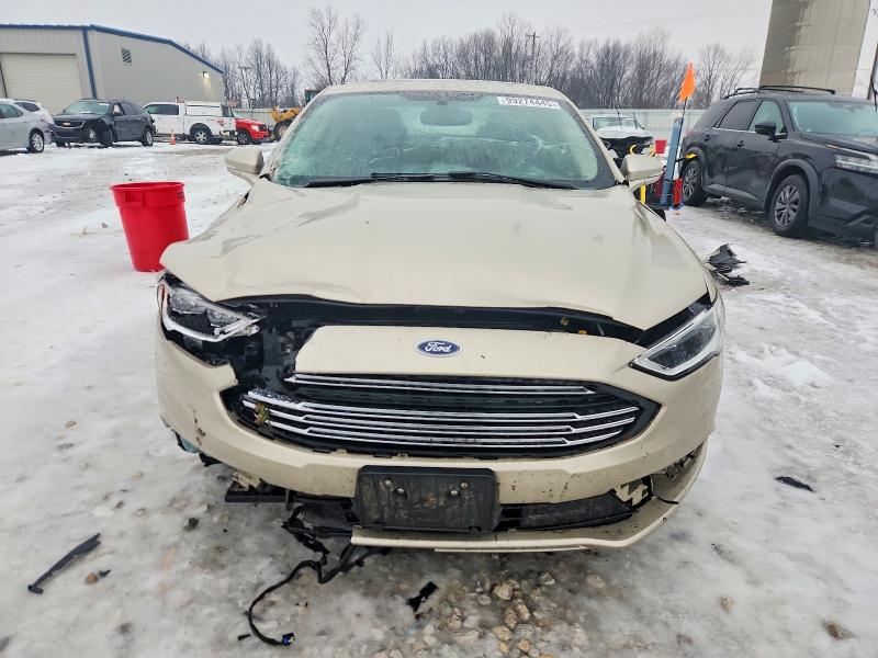 Photo 5 from auction – 2017 FORD FUSION with VIN 3FA6P0T94HR371342