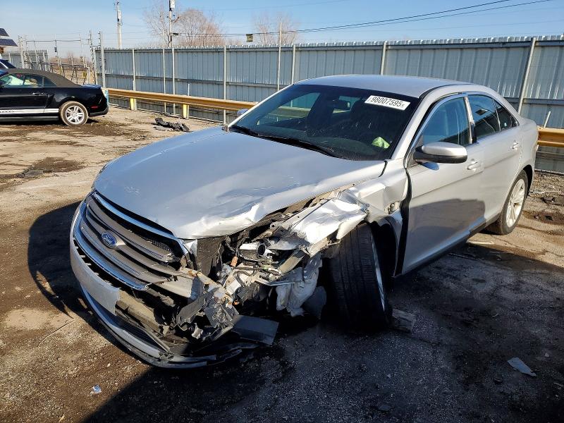 FORD TAURUS 2018 with VIN 1FAHP2E82JG131034 - Photo from auction