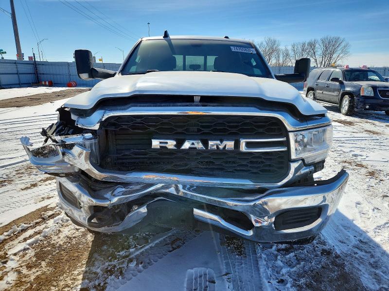 Photo 5 from auction – 2022 RAM 2500 with VIN 3C6UR5HJ3NG398056