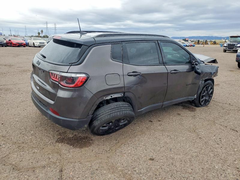 Photo 3 from auction – 2022 JEEP COMPASS LA with VIN 3C4NJCBB3NT234890