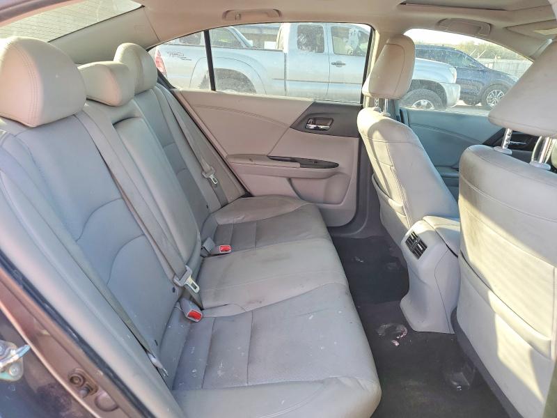 Photo 10 from auction – 2015 HONDA ACCORD with VIN 1HGCR2F87FA092241