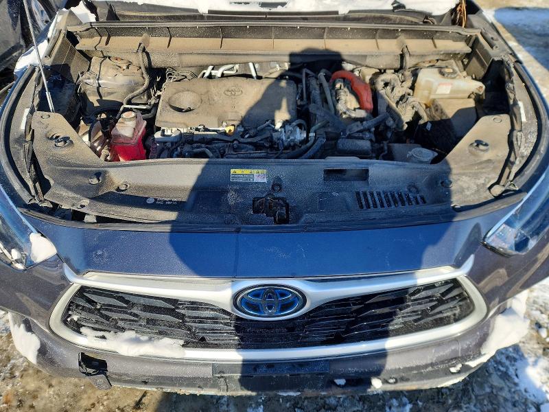 Photo 12 from auction – 2022 TOYOTA HIGHLANDER with VIN 5TDGBRCH9NS538957