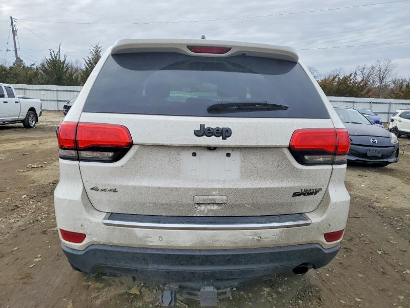 Photo 6 from auction – 2015 JEEP GRAND CHER with VIN 1C4RJFBGXFC940797