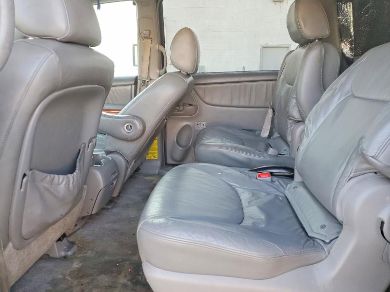Photo 10 from auction – 2010 TOYOTA SIENNA XLE with VIN 5TDYK4CC3AS306229