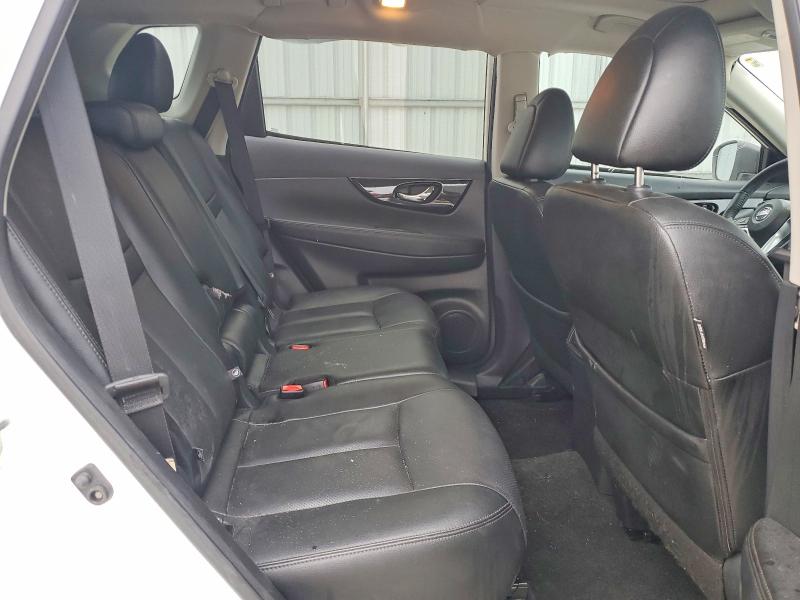 Photo 10 from auction – 2018 NISSAN ROGUE S with VIN 5N1AT2MV6JC836775