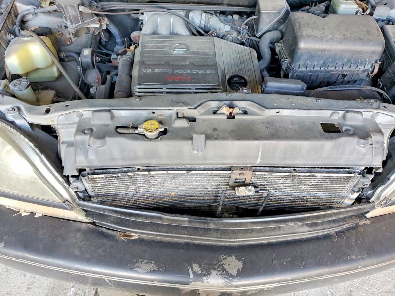 Photo 12 from auction – 2000 LEXUS RX 300 with VIN JT6HF10U4Y0142641