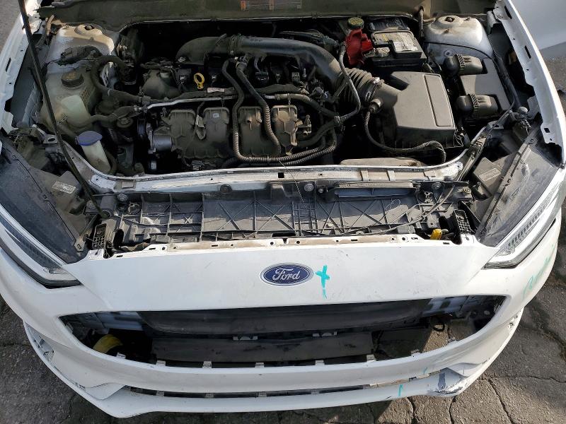 Photo 11 from auction – 2020 FORD FUSION with VIN 3FA6P0K94LR194205
