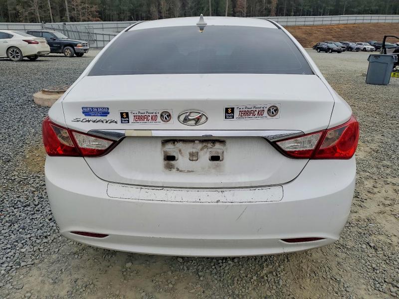 Photo 6 from auction – 2011 HYUNDAI SONATA GLS with VIN 5NPEB4AC4BH243039