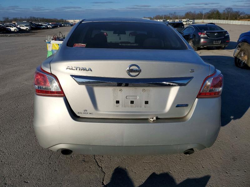 Photo 6 from auction – 2013 NISSAN ALTIMA with VIN 1N4AL3AP3DN519101