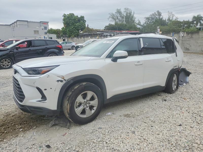 TOYOTA GRAND HIGHLANDER 2026 with VIN 5TDAAAA57TS037646 - Photo from auction
