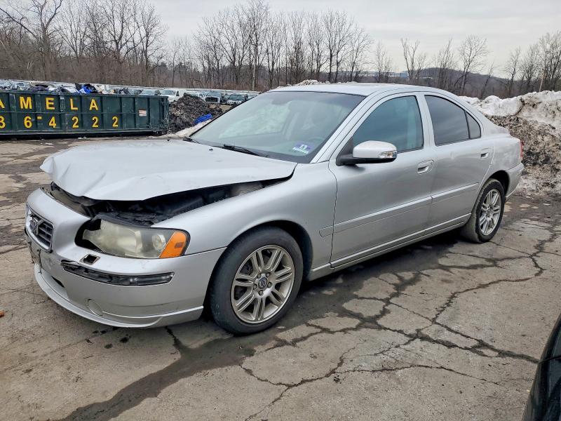 VOLVO S60 2.5T 2009 with VIN YV1RH592592724358 - Photo from auction