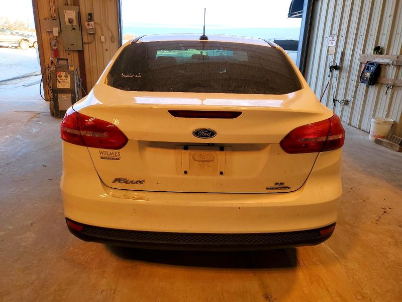 Photo 6 from auction – 2015 FORD FOCUS with VIN 1FADP3F27FL261260