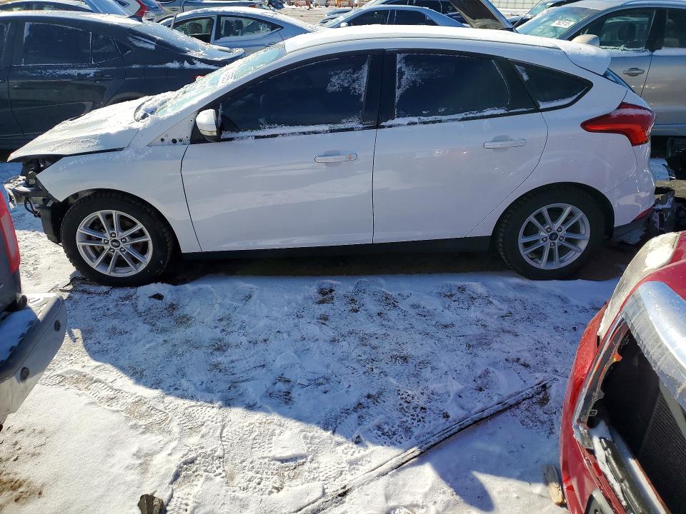 FORD FOCUS SE 2018 with VIN 1FADP3K25JL287404 - Photo from auction