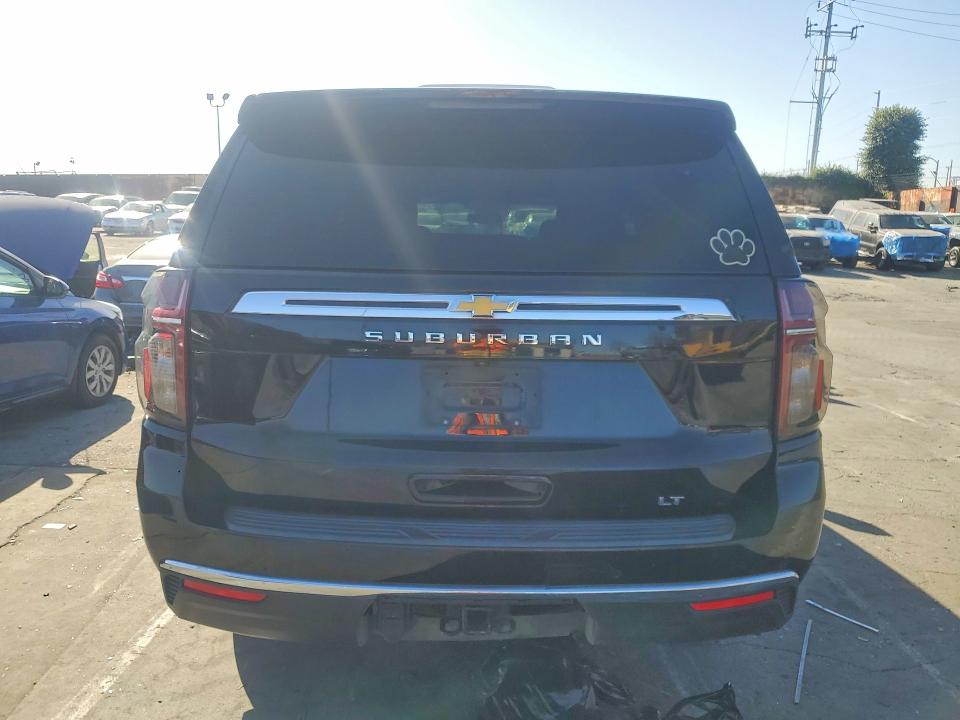 Photo 6 from auction – 2023 CHEVROLET SUBURBAN C with VIN 1GNSCCKD4PR259038