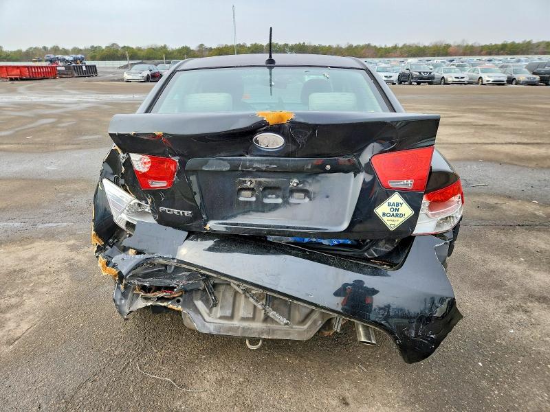 Photo 6 from auction – 2012 KIA FORTE LX with VIN KNAFT4A27C5524436