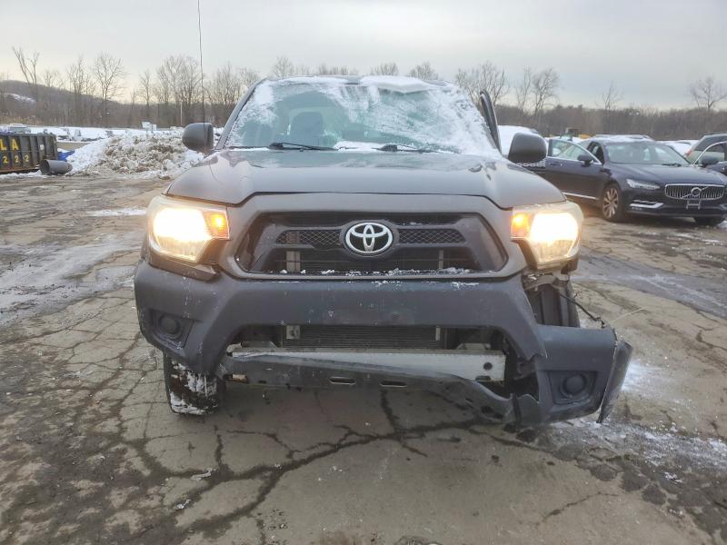Photo 5 from auction – 2014 TOYOTA TACOMA DOU with VIN 3TMLU4EN5EM154740