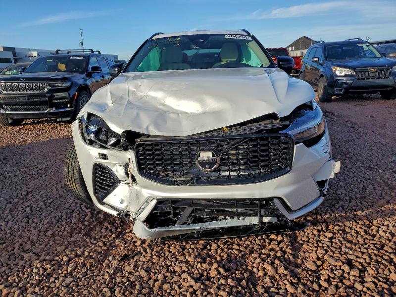 Photo 5 from auction – 2025 VOLVO XC60 PLUS with VIN YV4H60RC6S1102301