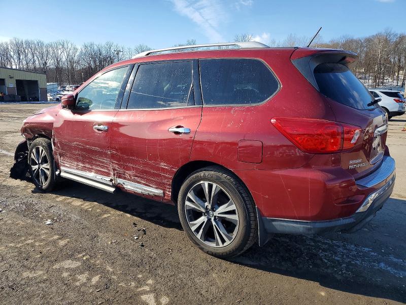Photo 2 from auction – 2017 NISS PATHFINDER with VIN 5N1DR2MM0HC621955