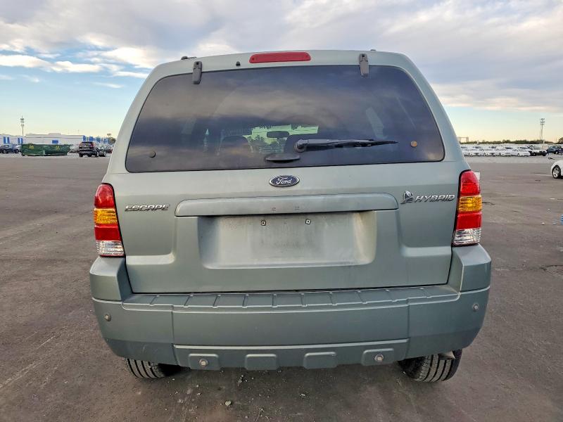 Photo 6 from auction – 2006 FORD ESCAPE with VIN 1FMCU95H26KC00388