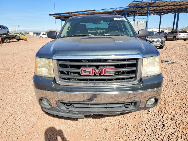 Photo 5 from auction – 2007 GMC NEW SIERRA with VIN 2GTEC13C271551845