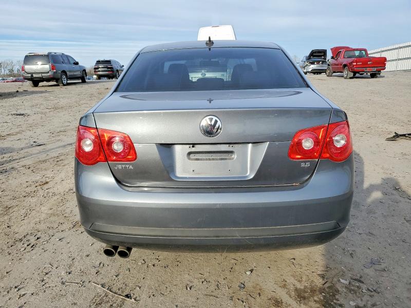 Photo 6 from auction – 2007 VOLKSWAGEN JETTA 2.5 with VIN 3VWSF71K77M098318