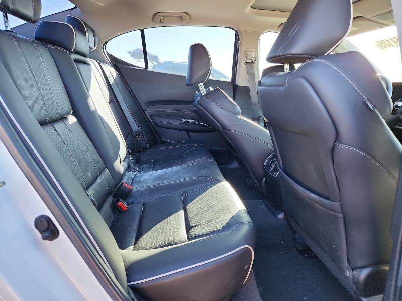 Photo 10 from auction – 2020 ACURA TLX with VIN 19UUB2F47LA006072