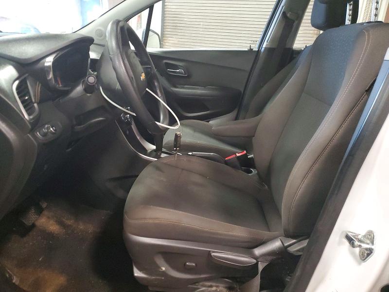 Photo 7 from auction – 2018 CHEVROLET TRAX LS with VIN KL7CJKSB0JB702598