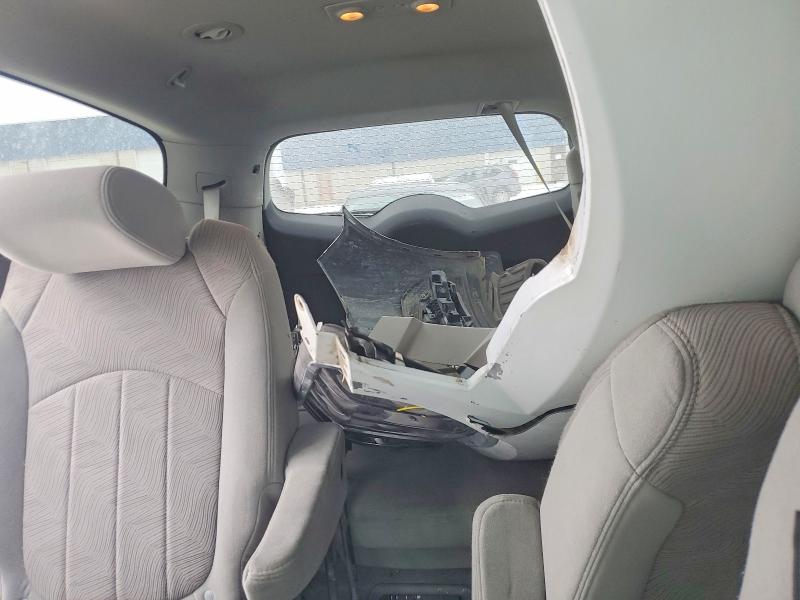 Photo 10 from auction – 2017 BUICK ENCLAVE with VIN 5GAKRAKD1HJ157774