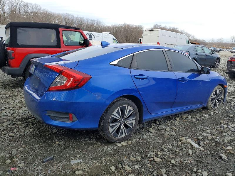 Photo 3 from auction – 2017 HONDA CIVIC EX with VIN 19XFC1F38HE203908