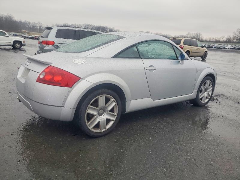 Photo 3 from auction – 2003 AUDI TT with VIN TRUSC28N931004144