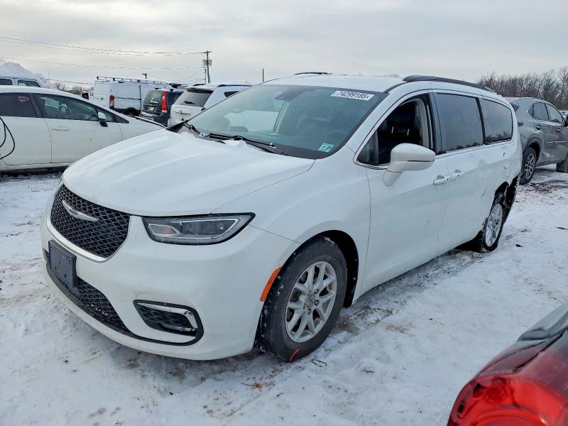 CHRYSLER PACIFICA T 2022 with VIN 2C4RC1BG2NR144774 - Photo from auction