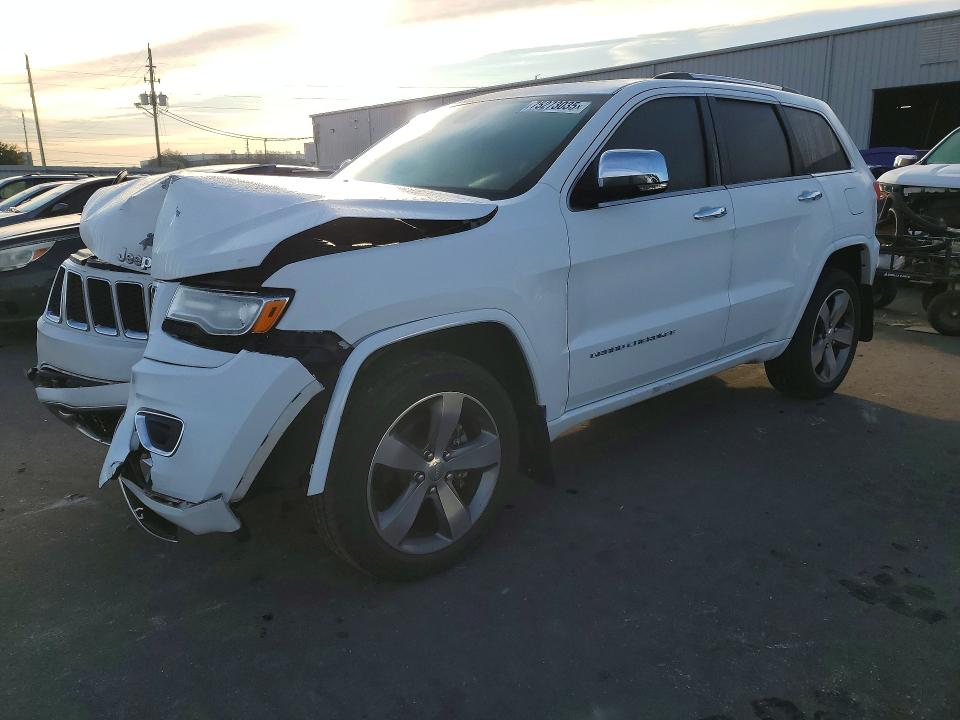JEEP GRAND CHER 2015 with VIN 1C4RJECGXFC640492 - Photo from auction
