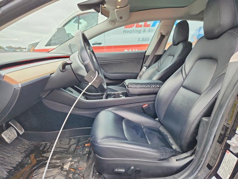 Photo 7 from auction – 2018 TESLA MODEL 3 with VIN 5YJ3E1EB2JF107312