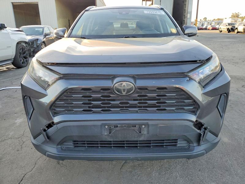 Photo 5 from auction – 2019 TOYOTA RAV4 LE with VIN JTMK1RFV0KD005014