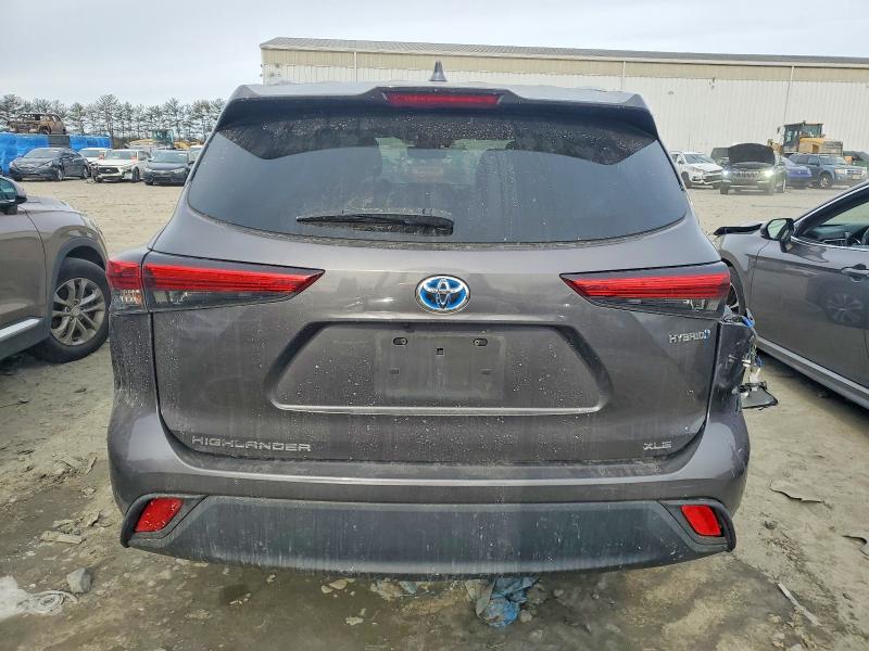 Photo 6 from auction – 2021 TOYOTA HIGHLANDER with VIN 5TDHARAH6MS011936