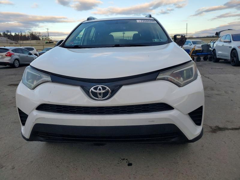 Photo 5 from auction – 2016 TOYOTA RAV4 LE with VIN 2T3BFREV0GW504232