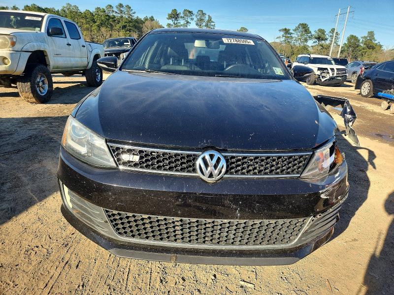 Photo 5 from auction – 2013 VOLKSWAGEN JETTA with VIN 3VW4S7AJ8DM298020