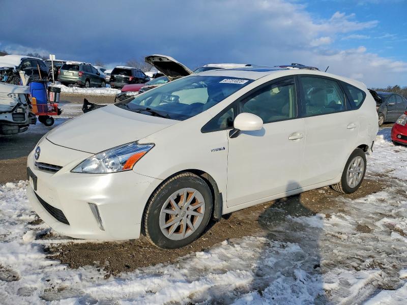 TOYOTA PRIUS V 2014 with VIN JTDZN3EU1EJ014903 - Photo from auction