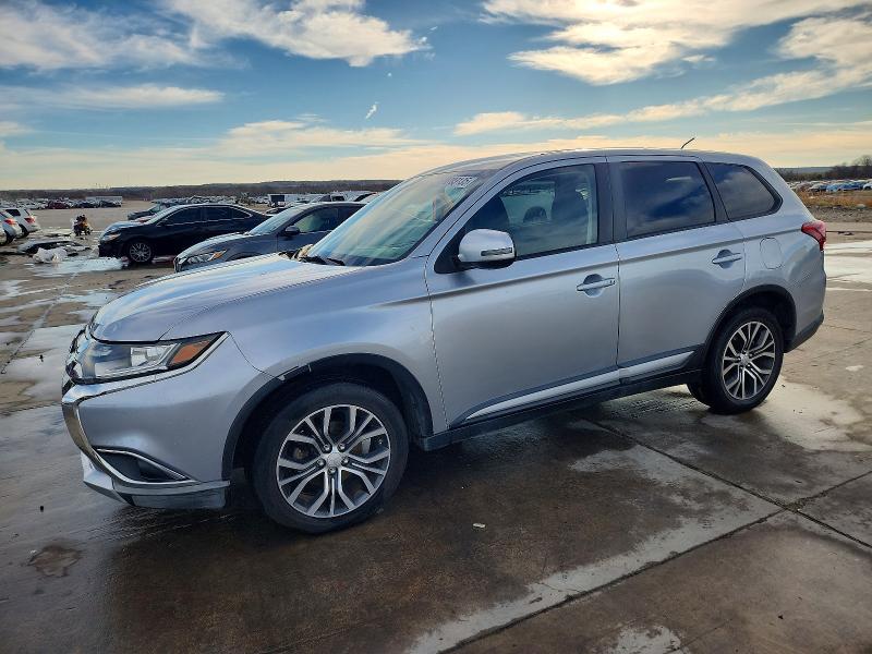 MITSUBISHI OUTLANDER 2016 with VIN JA4AD3A32GZ003744 - Photo from auction