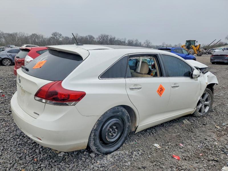 Photo 3 from auction – 2014 TOYOTA VENZA LE with VIN 4T3ZK3BB5EU066001