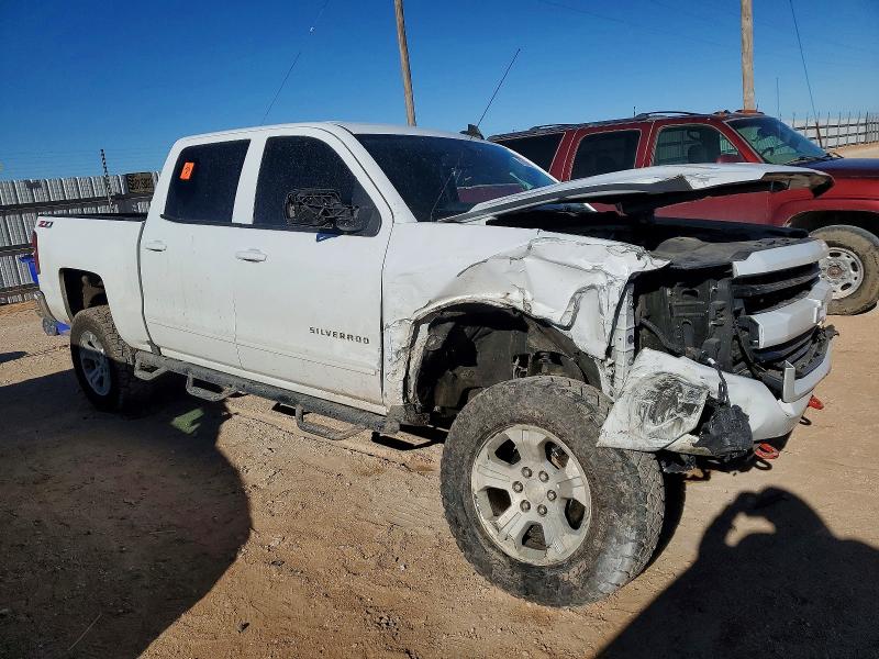 Photo 4 from auction – 2017 CHEVROLET SILVERADO with VIN 3GCUKREC2HG331768