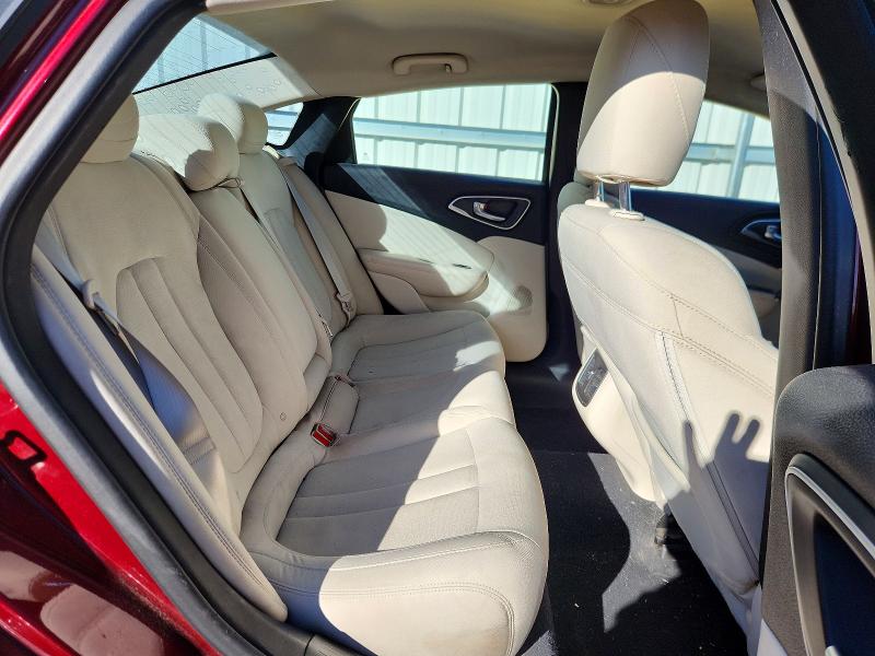 Photo 10 from auction – 2015 CHRYSLER 200 with VIN 1C3CCCAB6FN620289